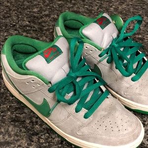 Nike SB Dunk Low Pro Silver/Green Size 9